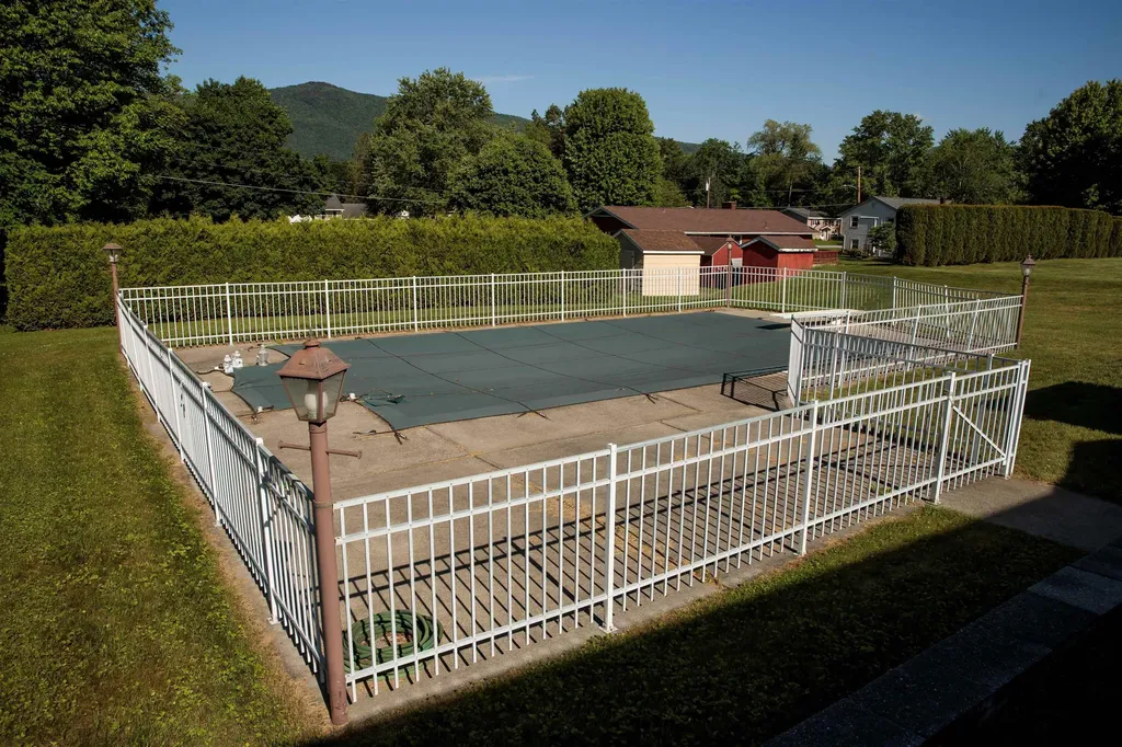 14 Mountain View Lane Rutland City VT 05701