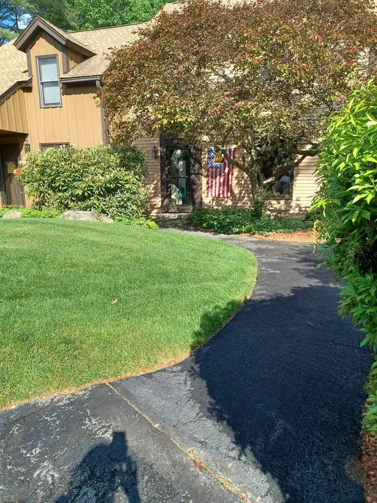 15 Quarry Circle Milford NH 03055