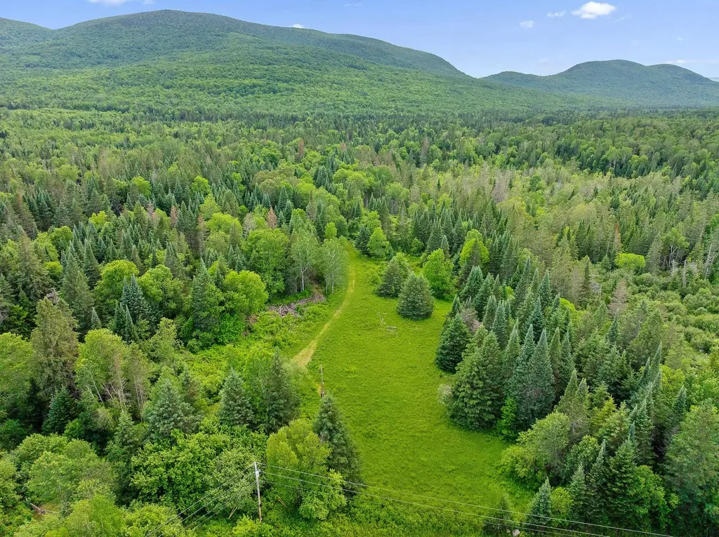 354 Gray Road Columbia NH 03576