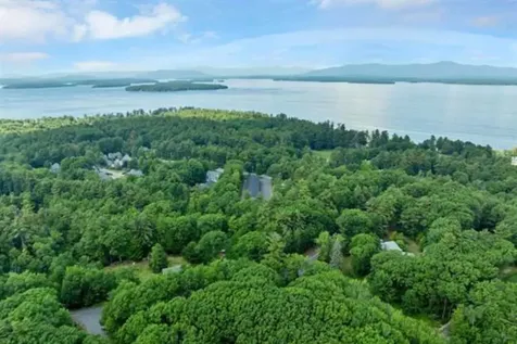 2685 Lake Shore Road Gilford NH 03249
