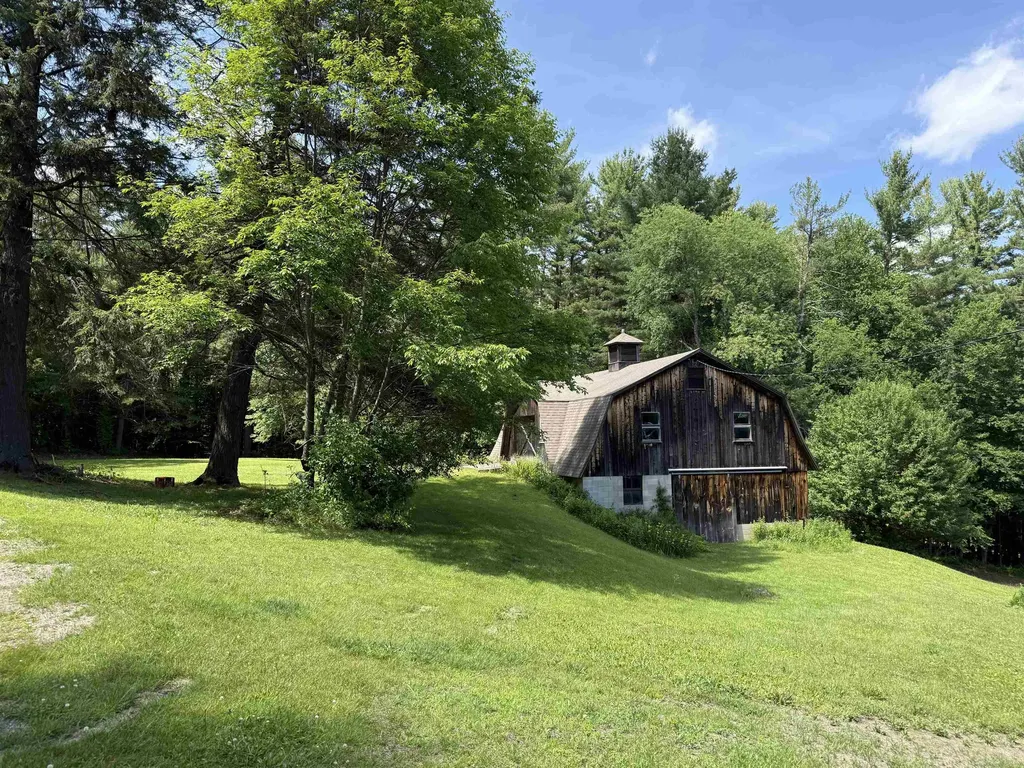 211 Pleasant Valley Road Brattleboro VT 05301