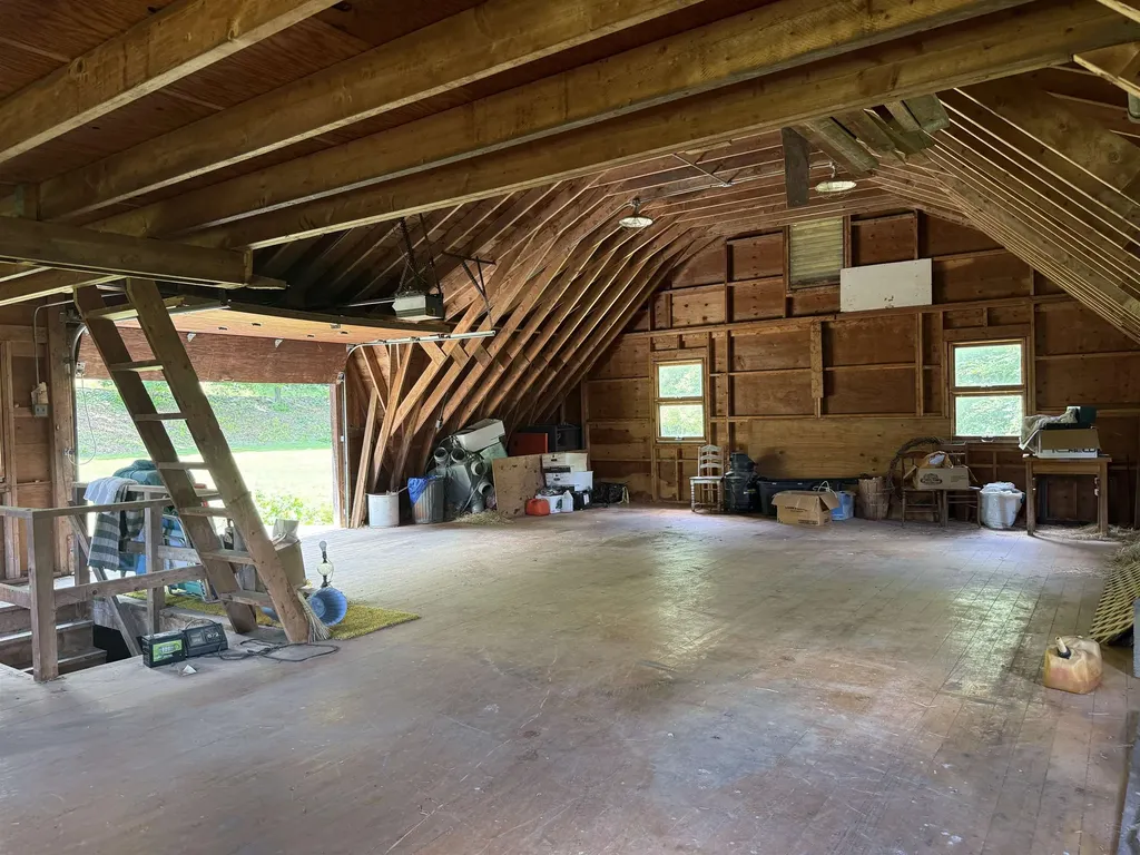 211 Pleasant Valley Road Brattleboro VT 05301