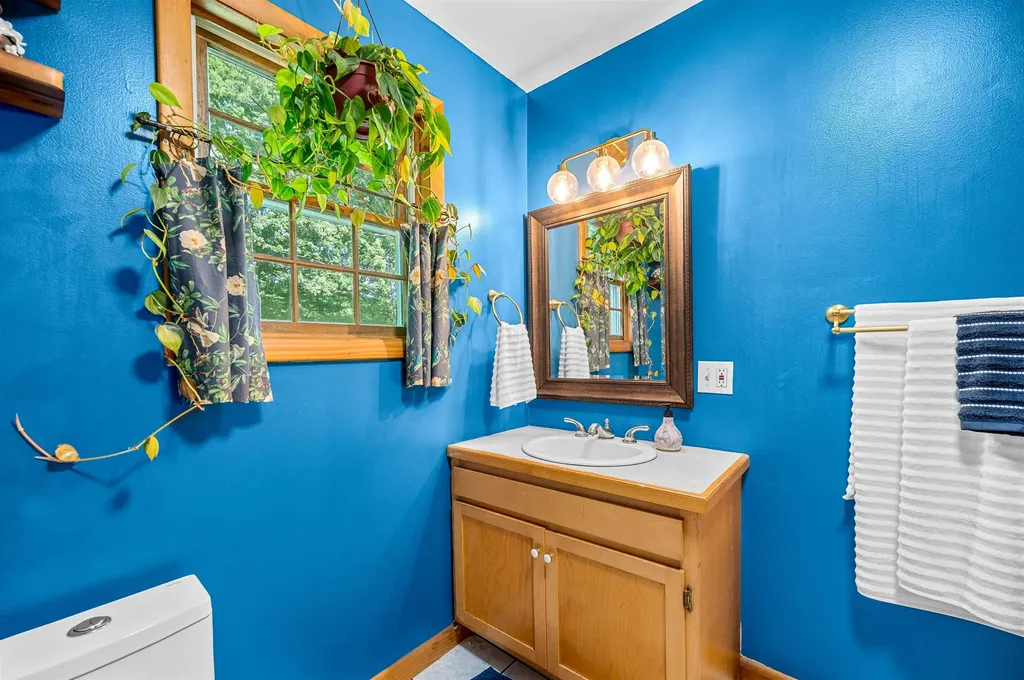 302 Brook Road Chelsea VT 05038