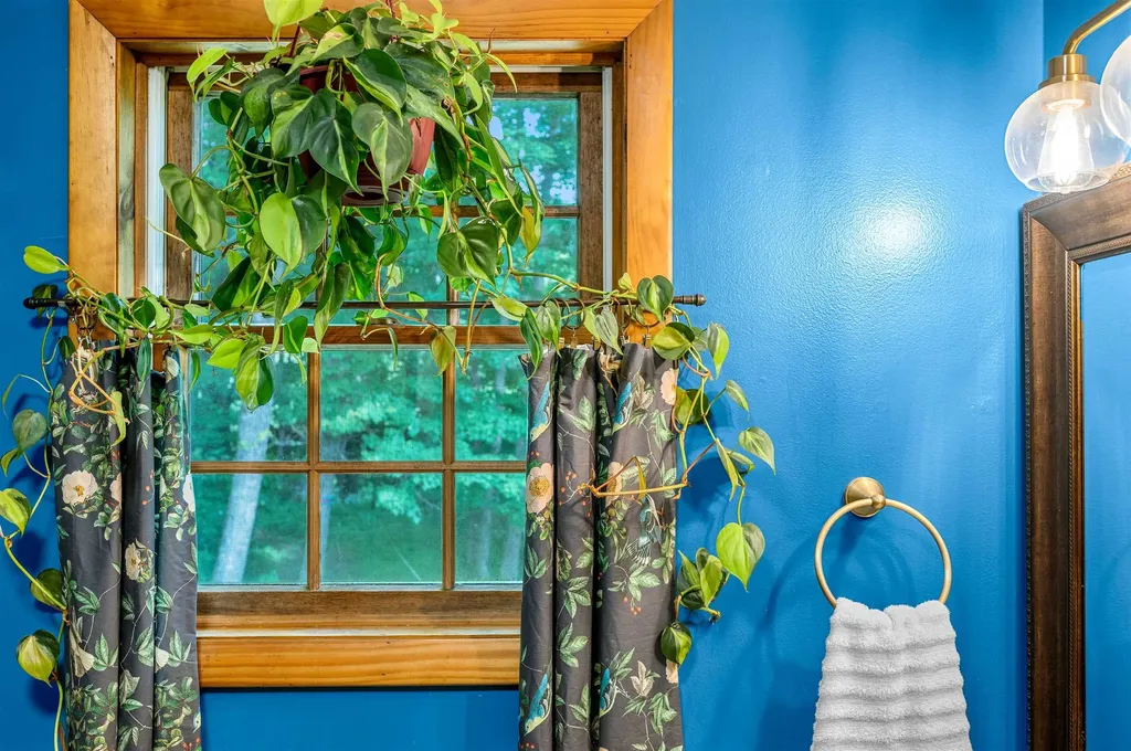 302 Brook Road Chelsea VT 05038