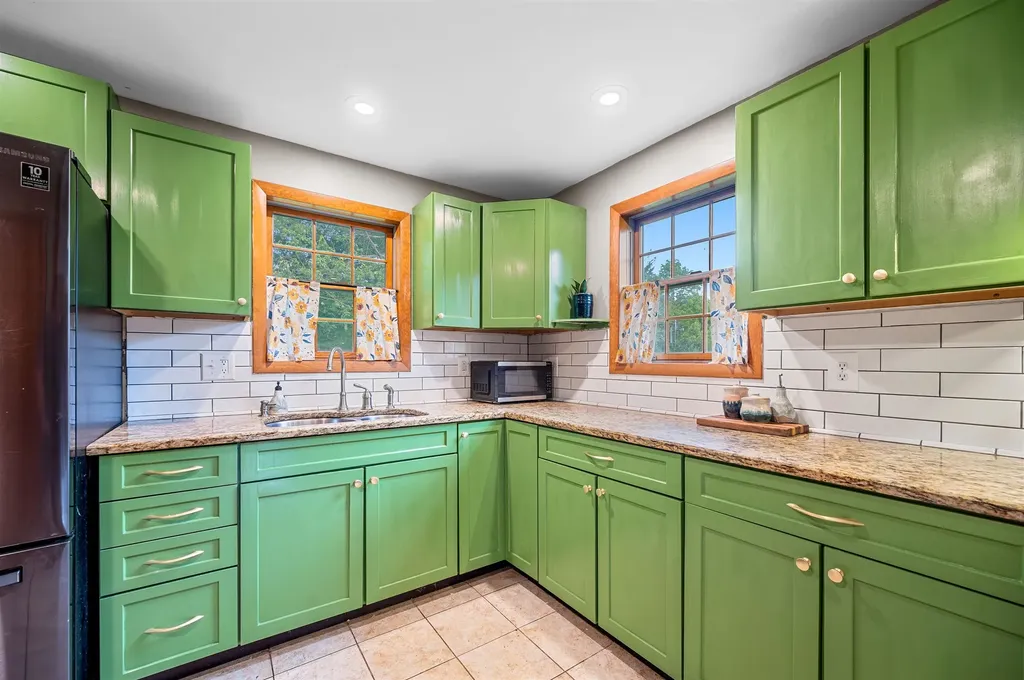 302 Brook Road Chelsea VT 05038