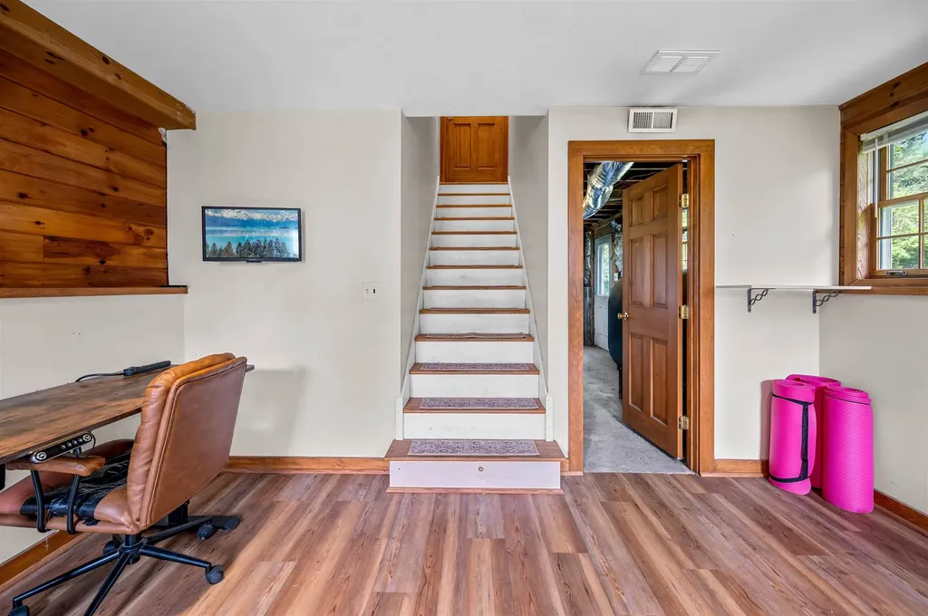 302 Brook Road Chelsea VT 05038