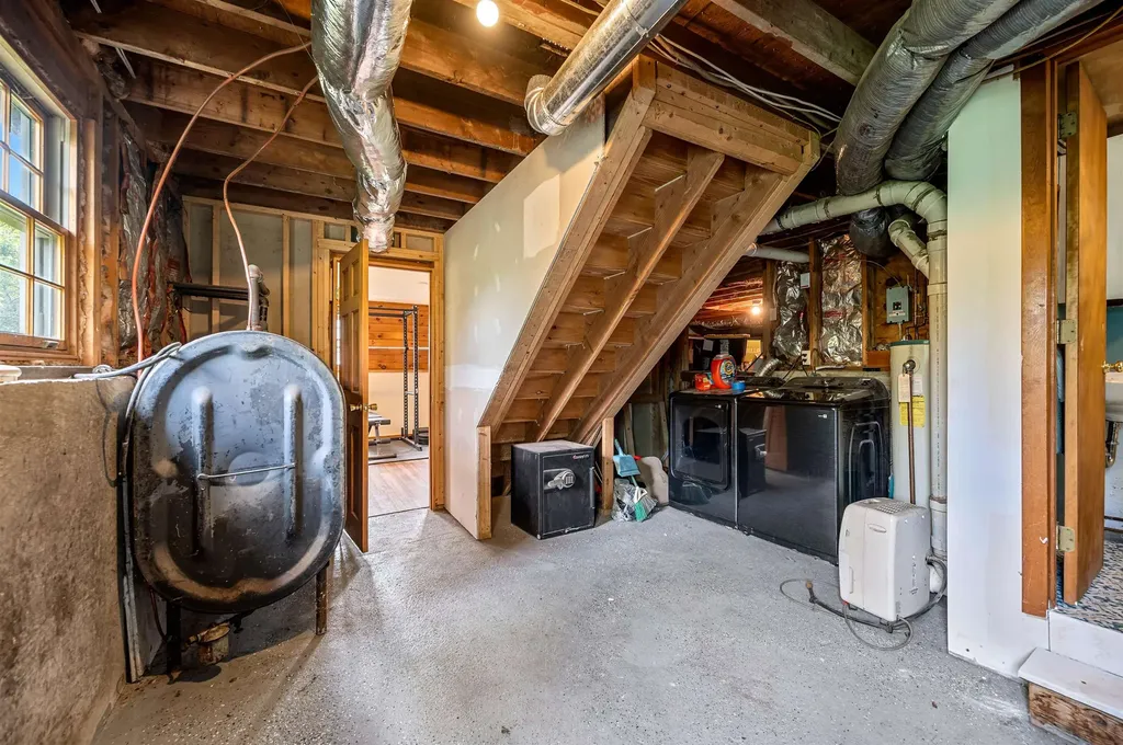 302 Brook Road Chelsea VT 05038
