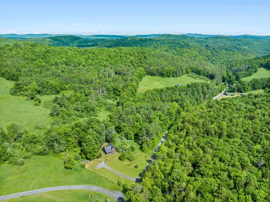 302 Brook Road Chelsea VT 05038