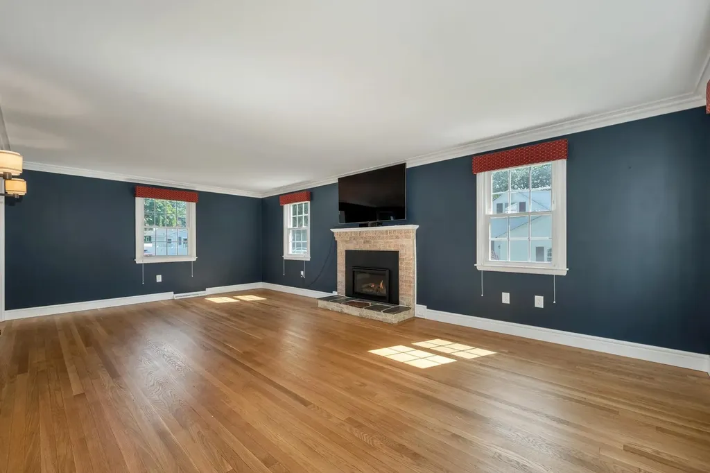 45 Mariette Drive Portsmouth NH 03801