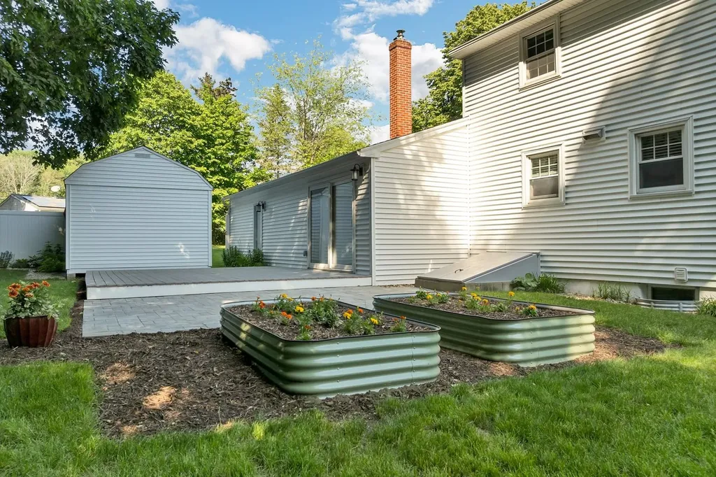 45 Mariette Drive Portsmouth NH 03801