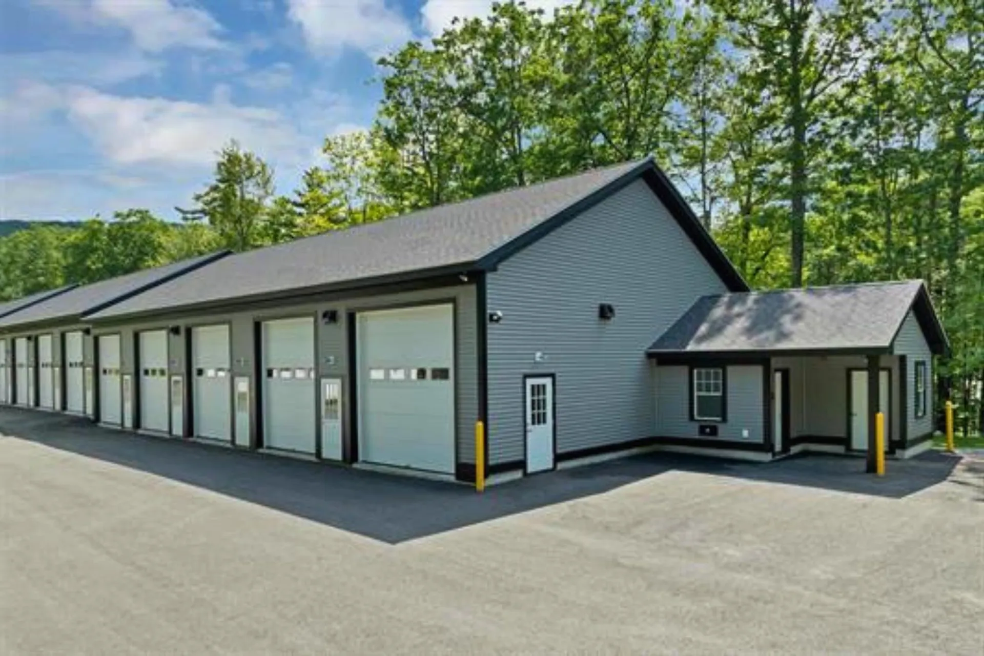 2685 Lake Shore Road Gilford NH 03249