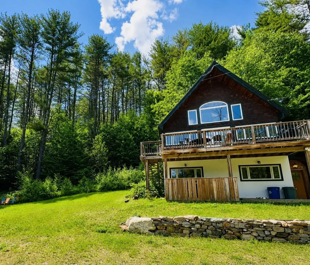 163 Howe Farm Road Jamaica VT 05343
