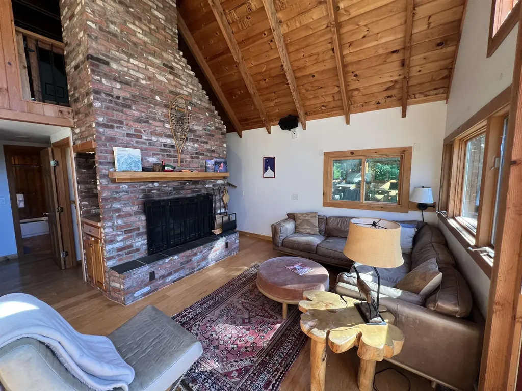 163 Howe Farm Road Jamaica VT 05343