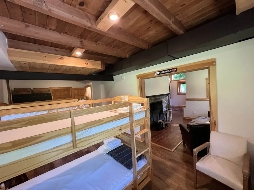 163 Howe Farm Road Jamaica VT 05343