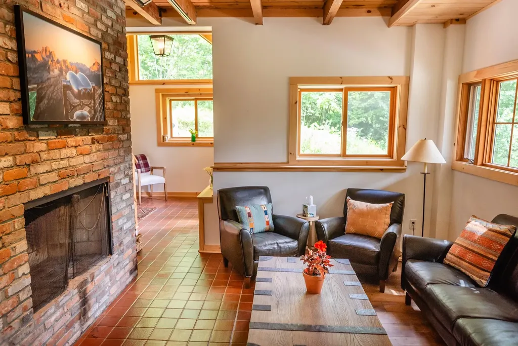 163 Howe Farm Road Jamaica VT 05343