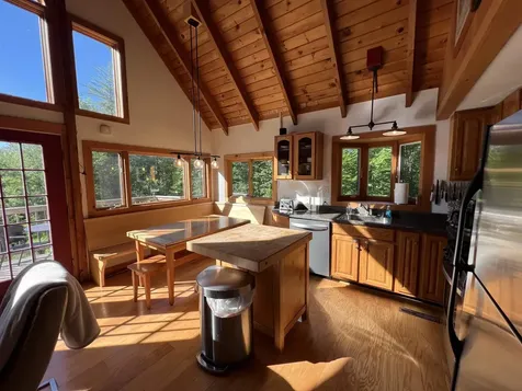 163 Howe Farm Road Jamaica VT 05343
