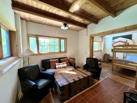 163 Howe Farm Road Jamaica VT 05343