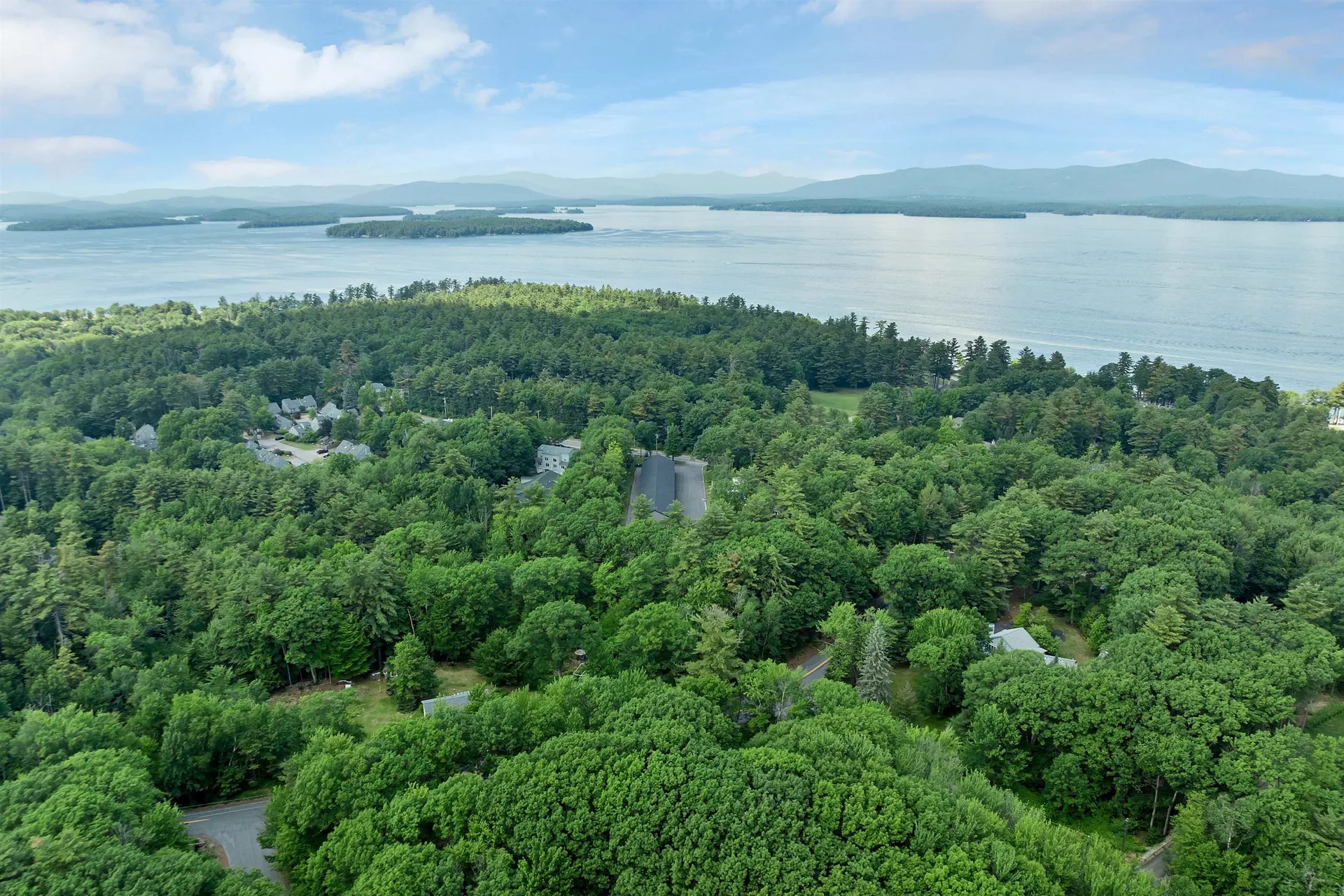 2685 Lake Shore Road Gilford NH 03249