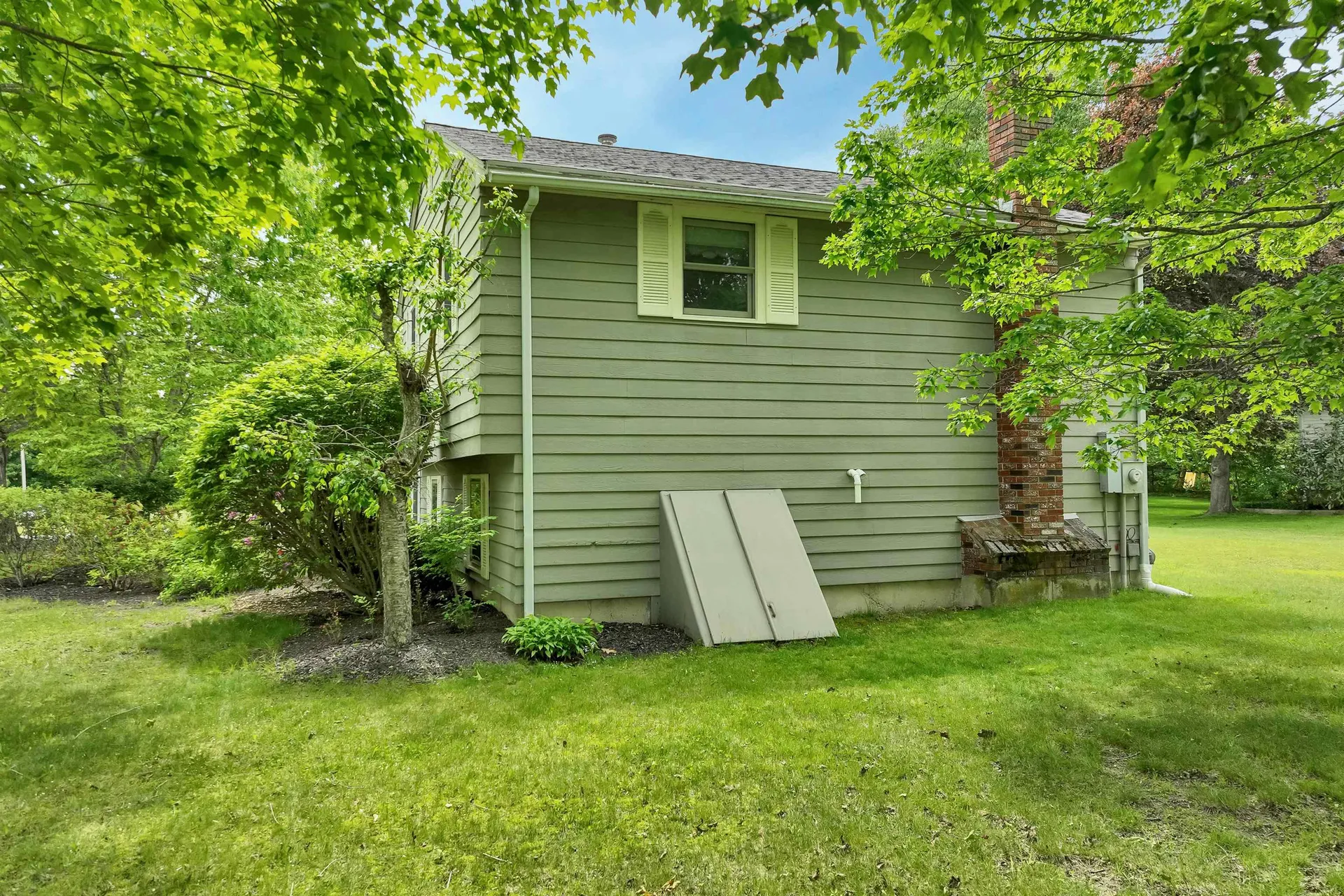 8 Toftree Lane Dover NH 03820