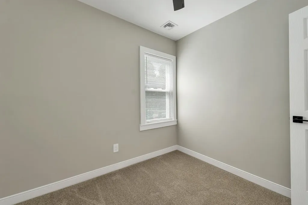 456 N State Street Concord NH 03301-3245