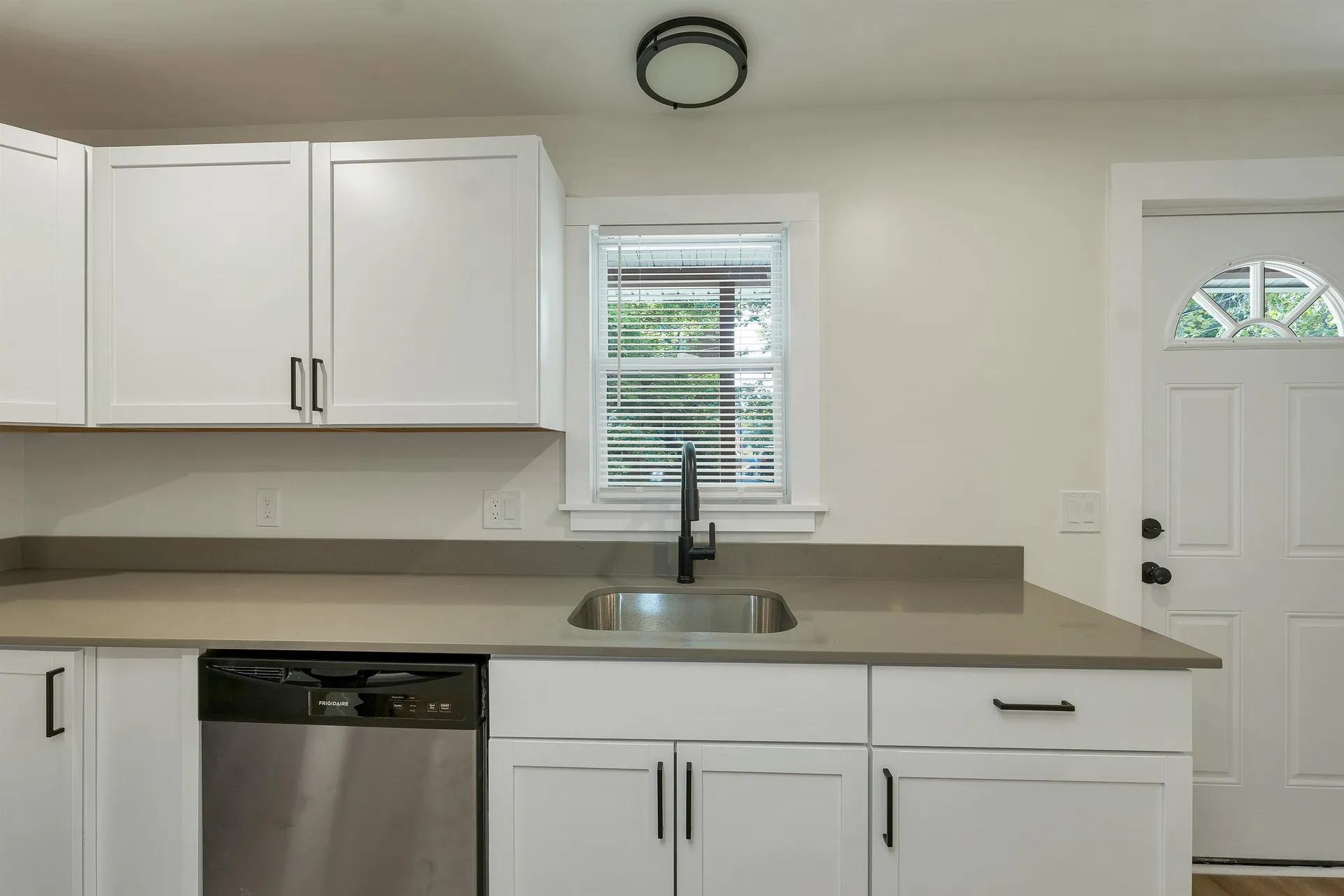 456 N State Street Concord NH 03301-3245