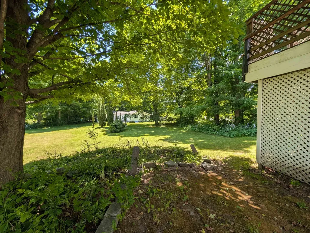 412 Western Avenue Brattleboro VT 05301