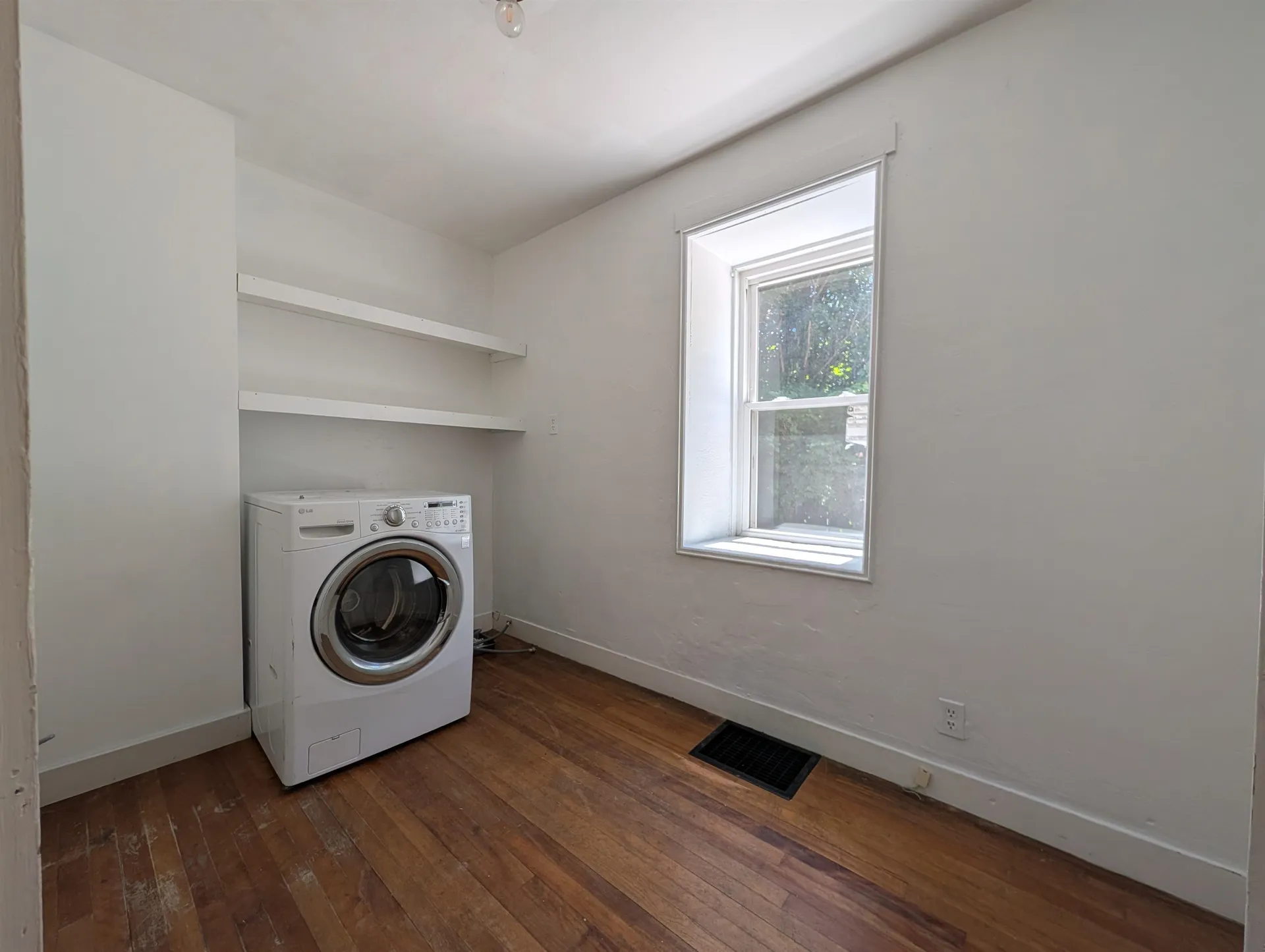 412 Western Avenue Brattleboro VT 05301