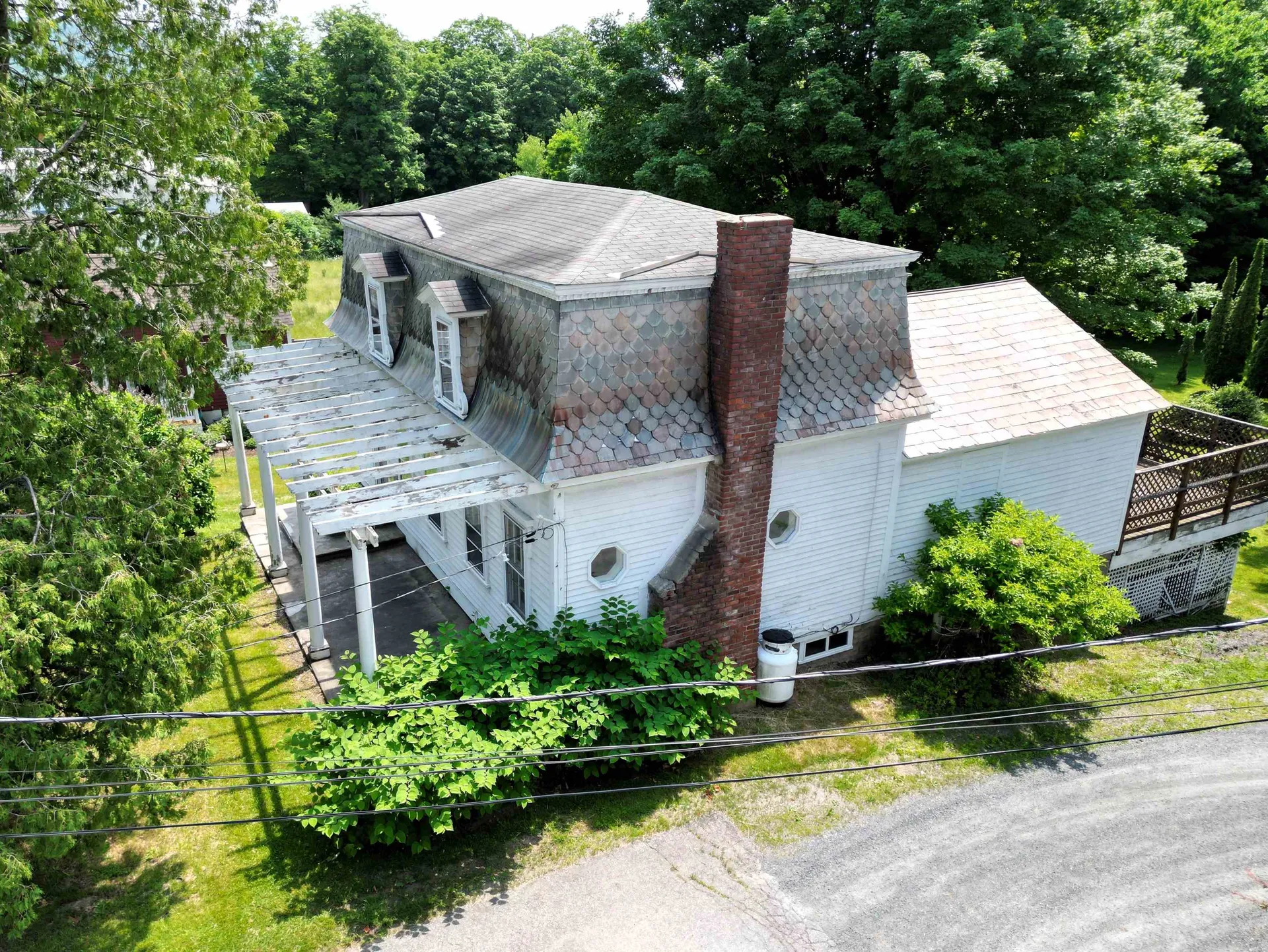 412 Western Avenue Brattleboro VT 05301