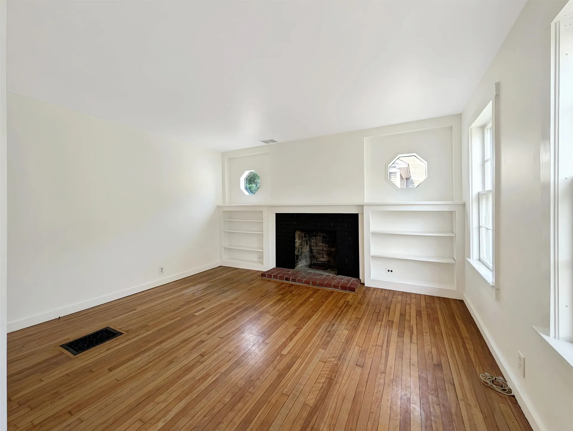 412 Western Avenue Brattleboro VT 05301