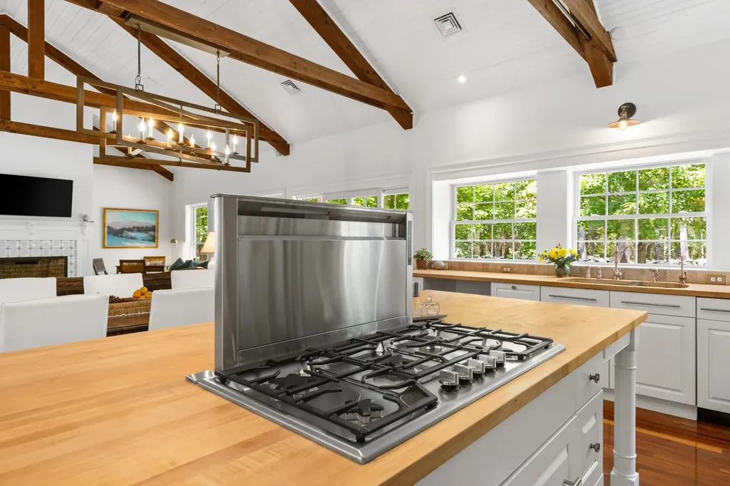 402 Bay Road Durham NH 03824