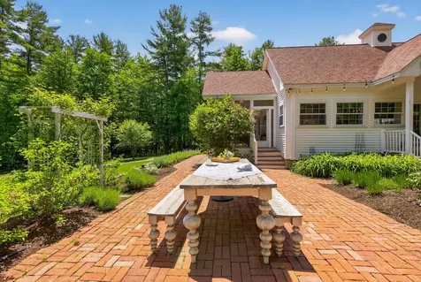 402 Bay Road Durham NH 03824
