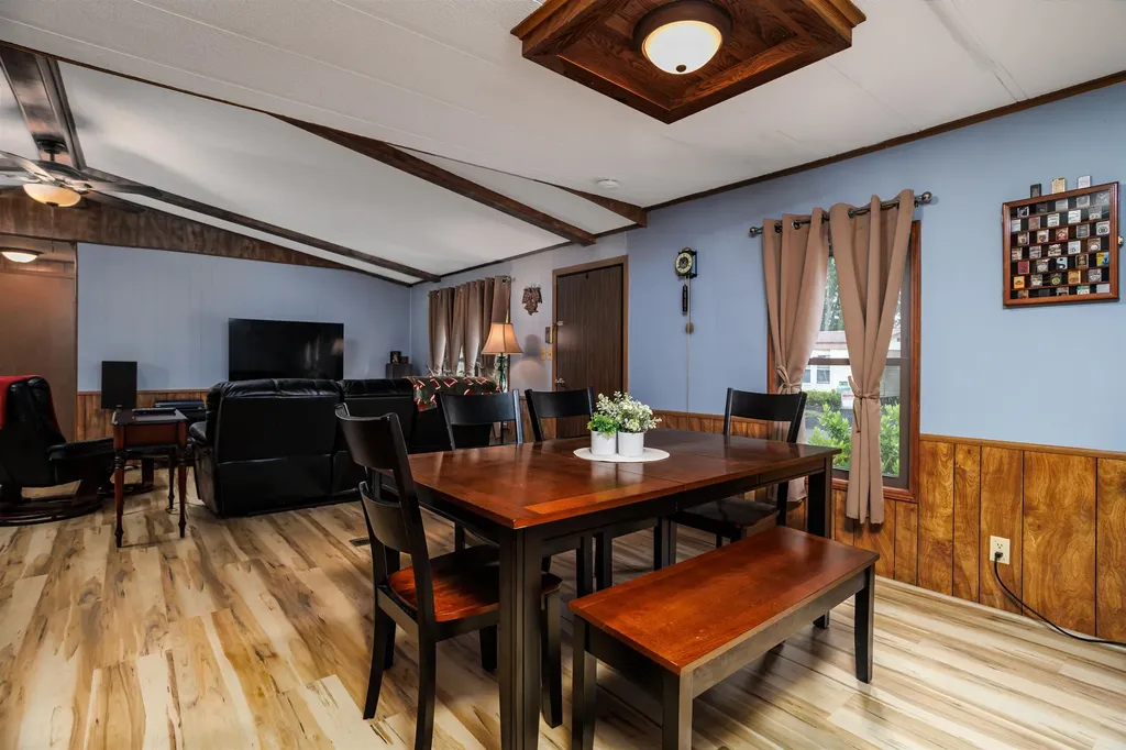 53 River Ledge Drive Goffstown NH 03045