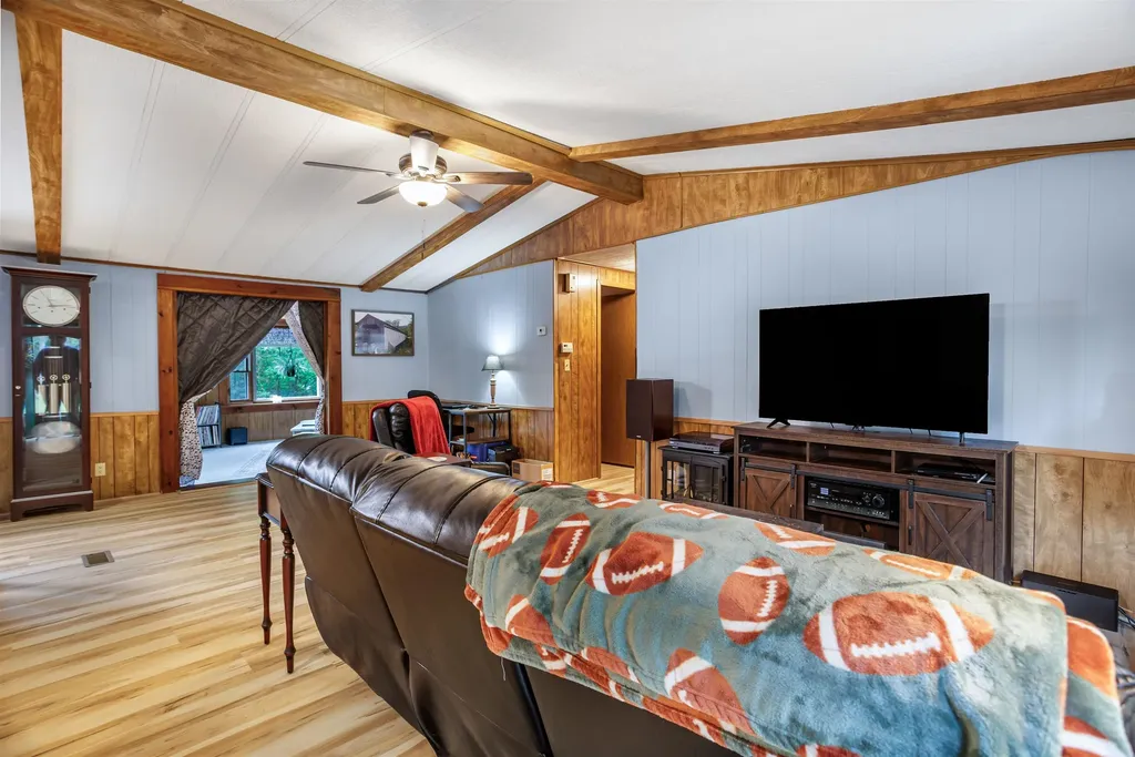 53 River Ledge Drive Goffstown NH 03045