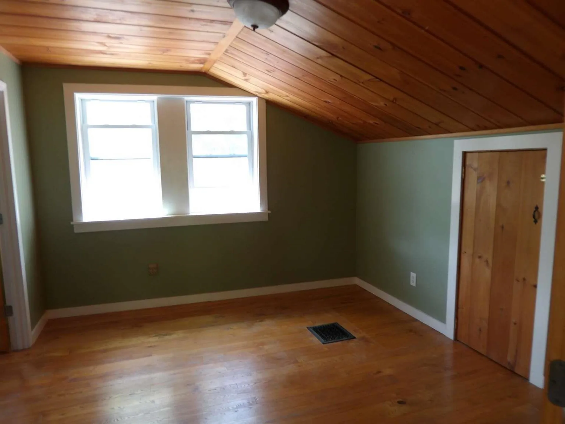 252 Spring Road Tunbridge VT 05077