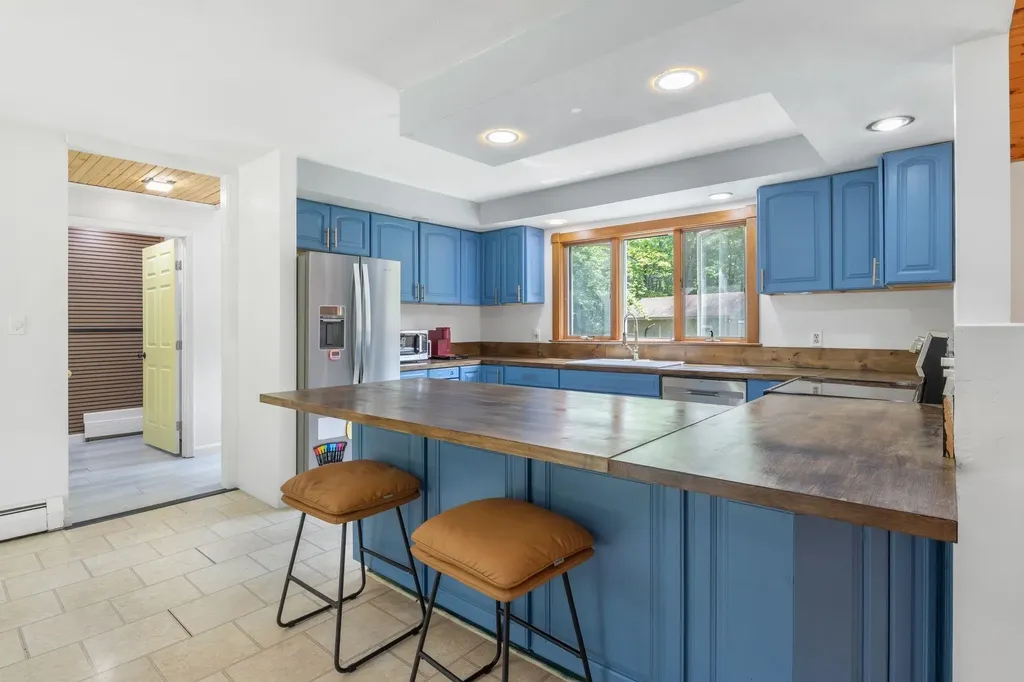 314 Wentworth Road Brookfield NH 03872