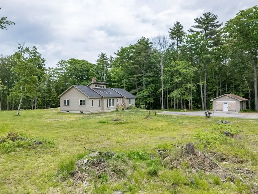 314 Wentworth Road Brookfield NH 03872