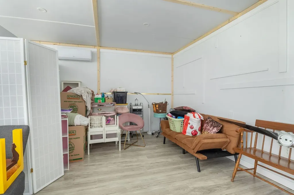 314 Wentworth Road Brookfield NH 03872