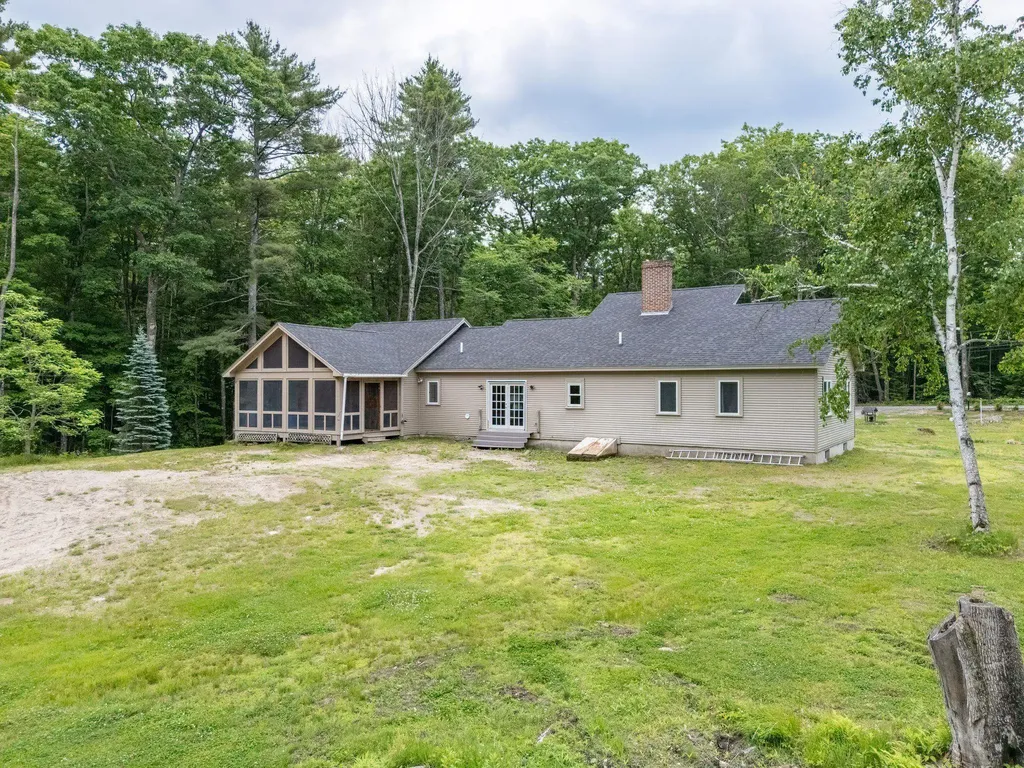 314 Wentworth Road Brookfield NH 03872