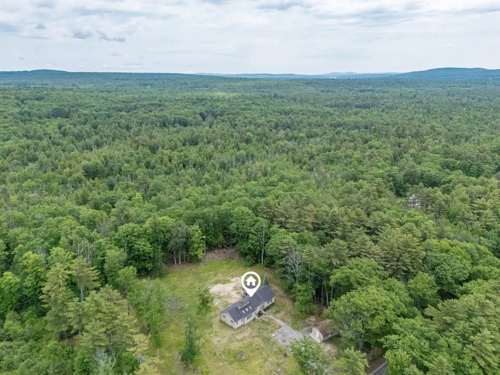 314 Wentworth Road Brookfield NH 03872