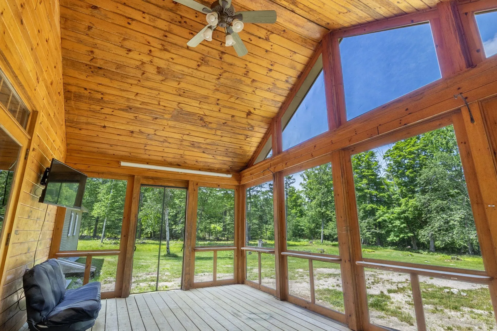 314 Wentworth Road Brookfield NH 03872
