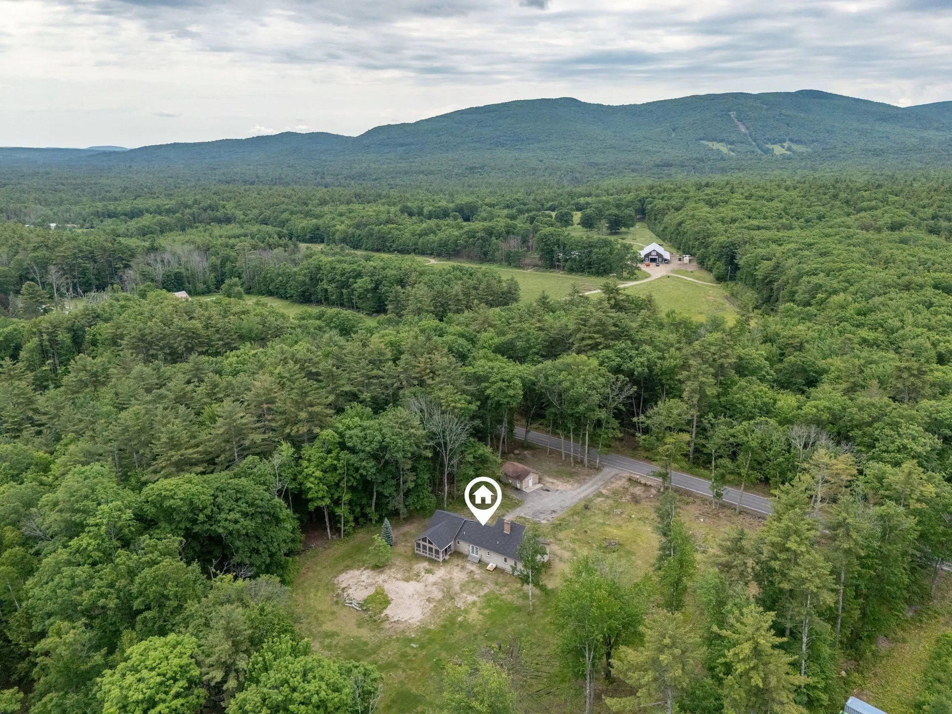 314 Wentworth Road Brookfield NH 03872