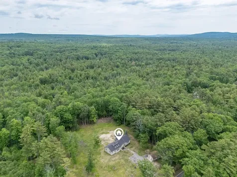314 Wentworth Road Brookfield NH 03872