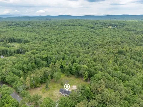 314 Wentworth Road Brookfield NH 03872