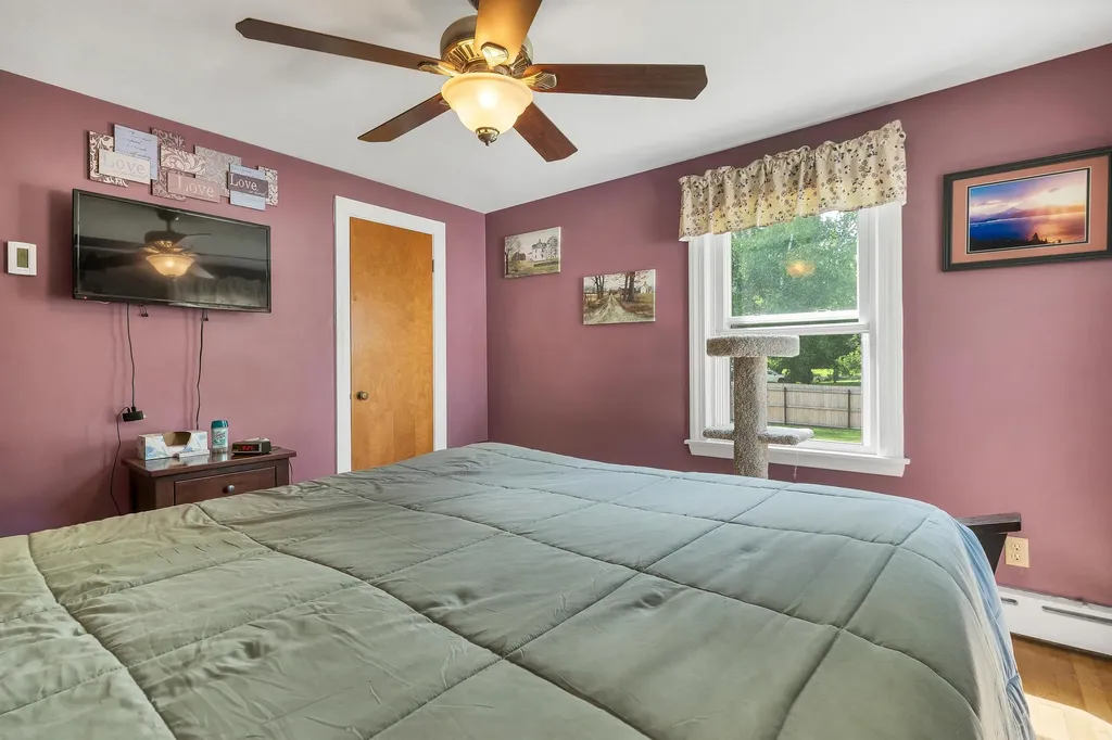125 Woodland Avenue Gilford NH 03249