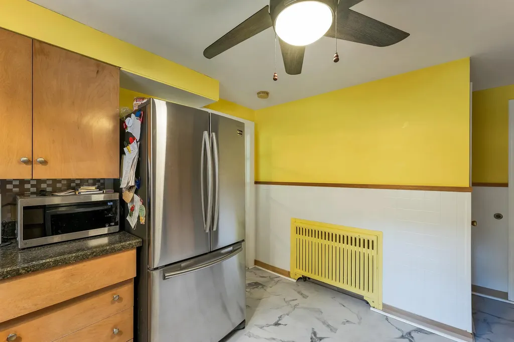 125 Woodland Avenue Gilford NH 03249