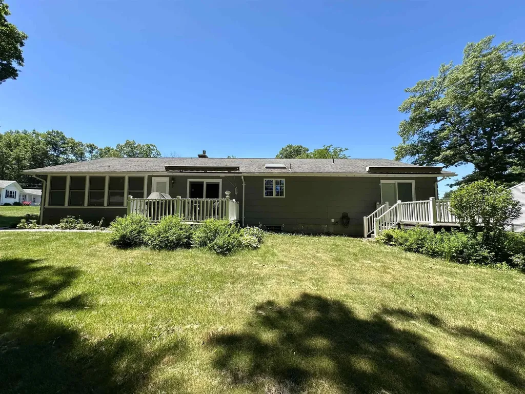 31 Marianna Road Salem NH 03079