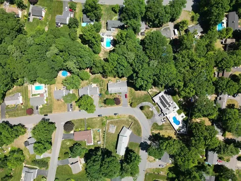 31 Marianna Road Salem NH 03079