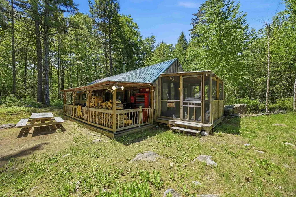 173 John Jones Road Middleton NH 03887