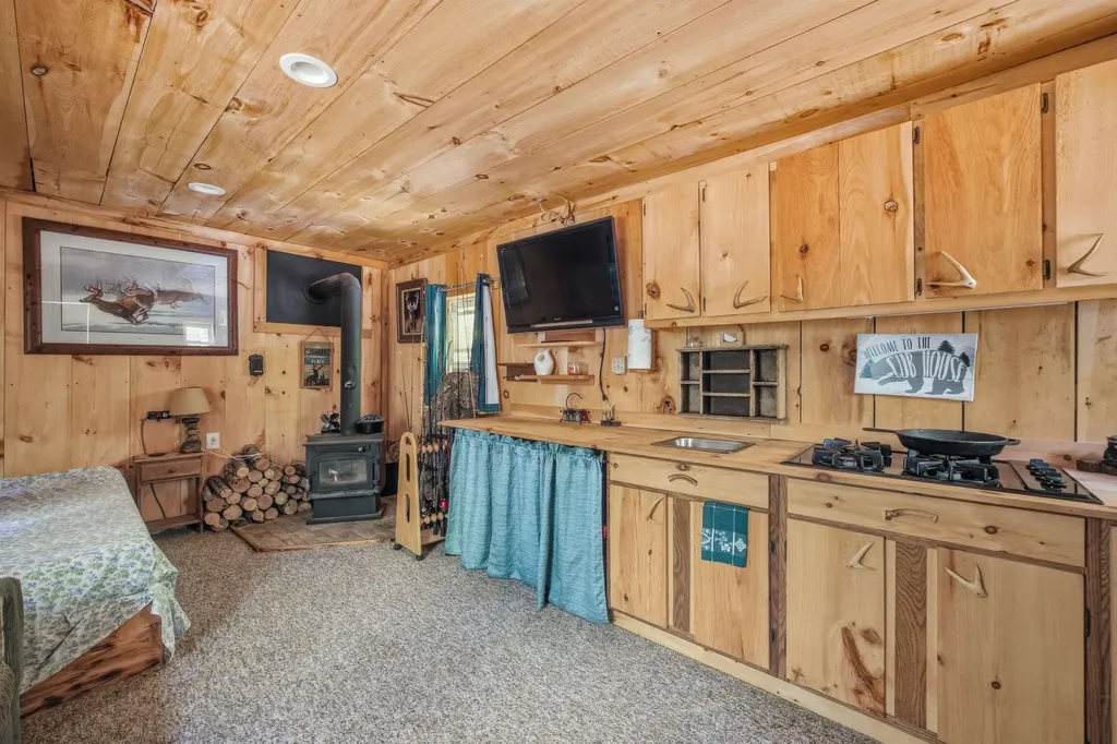 173 John Jones Road Middleton NH 03887