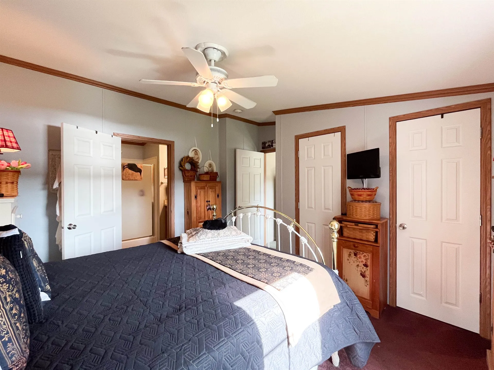 16 Julia's Way Littleton NH 03561